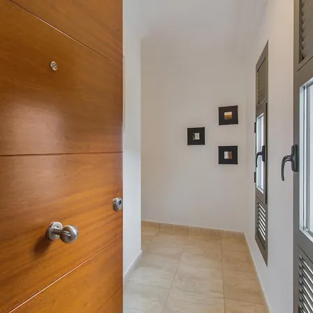 Apartman Rolycar 201